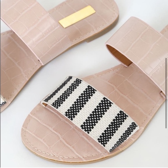 Qupid Sarah Croc Pattern Slide Sandals Beige Gray Size 8 - Picture 4 of 16